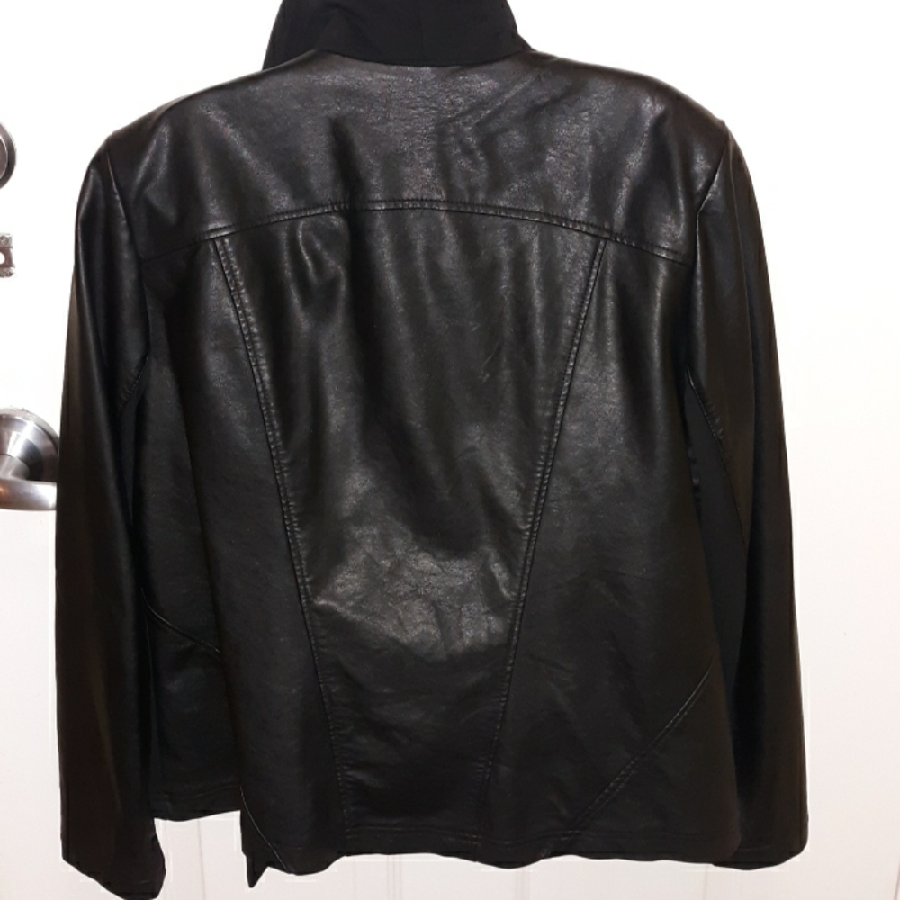 Jacket - Picture 4 of 6